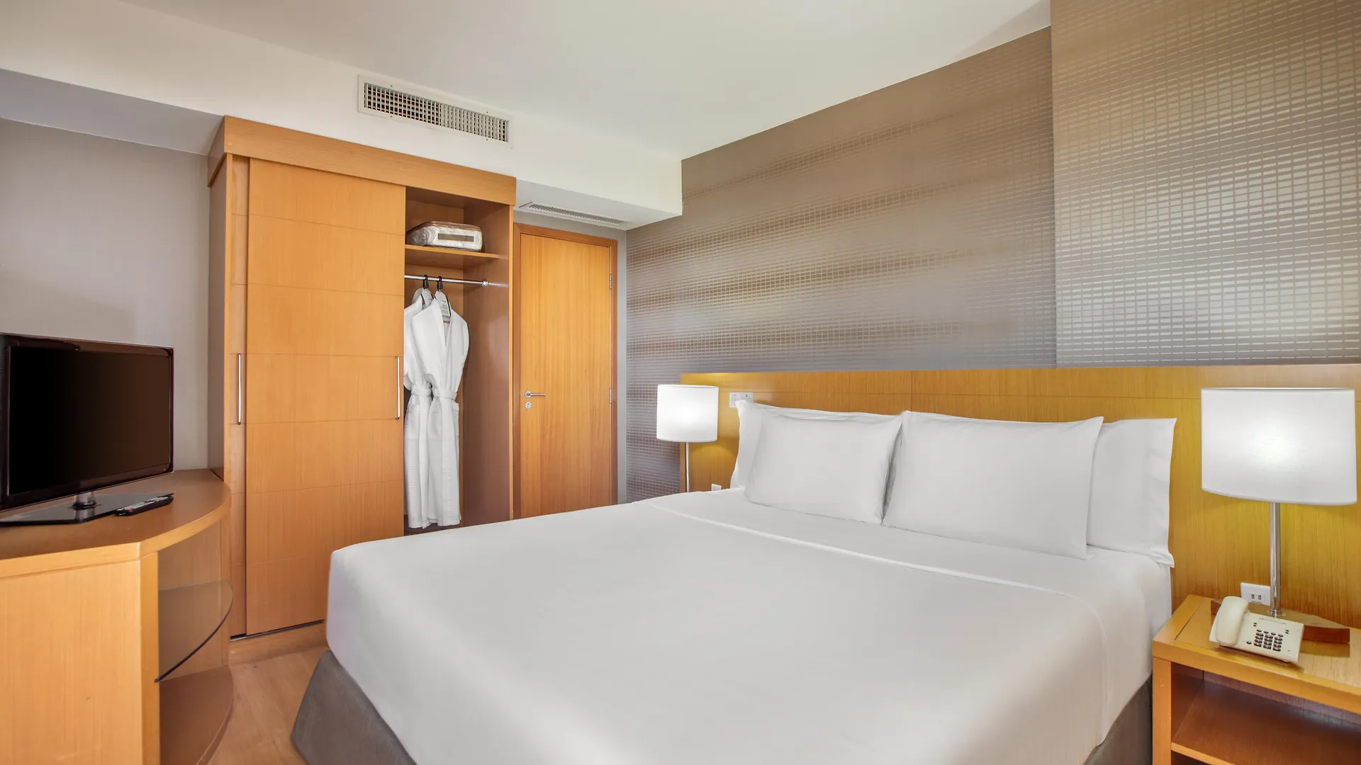 **** Hotel Brasil 21 Suites Affiliated By Melia Brasília Brazílie