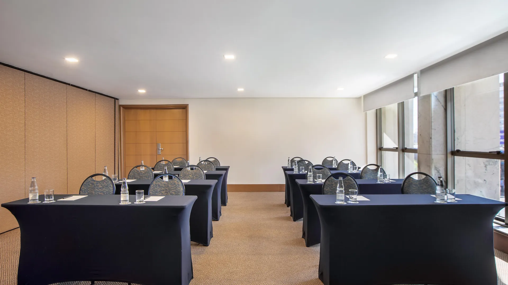 Brasil 21 Suites Affiliated By Melia Brasília 4*,