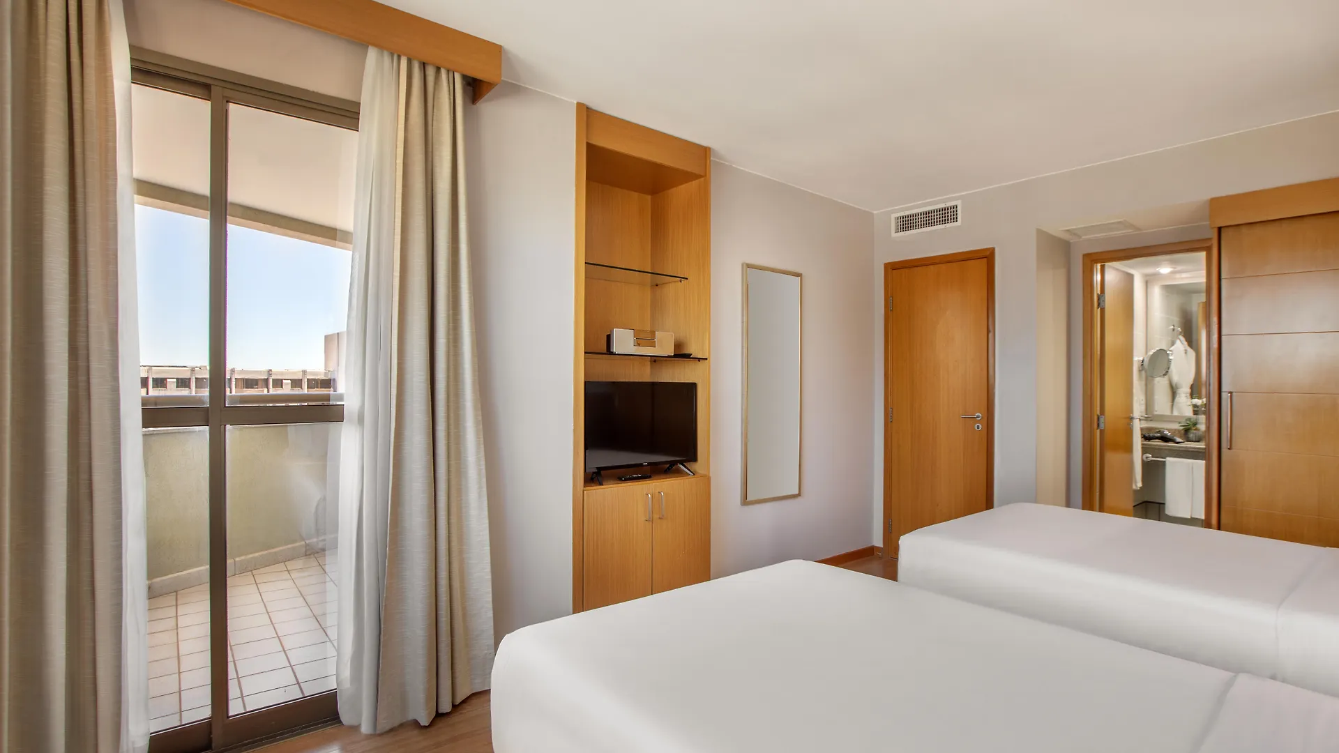 Hotel Brasil 21 Suites Affiliated By Melia Brasília